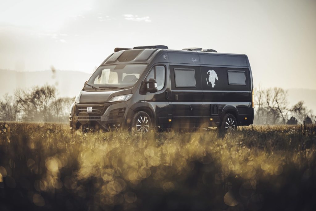 robeta camper van di lusso